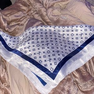 Louis Vuitton scarf